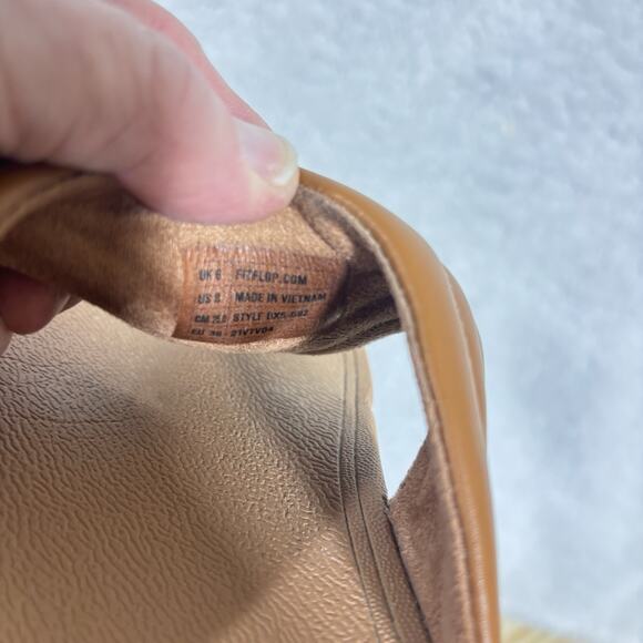 FitFlop Walkstar Leather Toe-Post Sandals Light Tan Size 8 Comfort Sandal - Picture 4 of 7